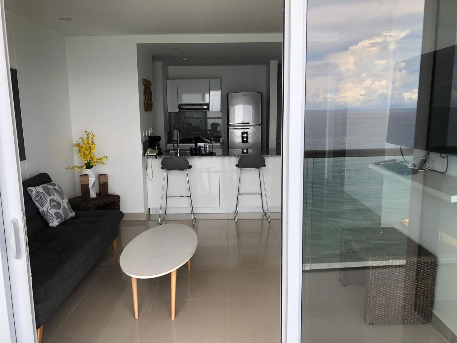 Ocean Front - 5 Stars View *