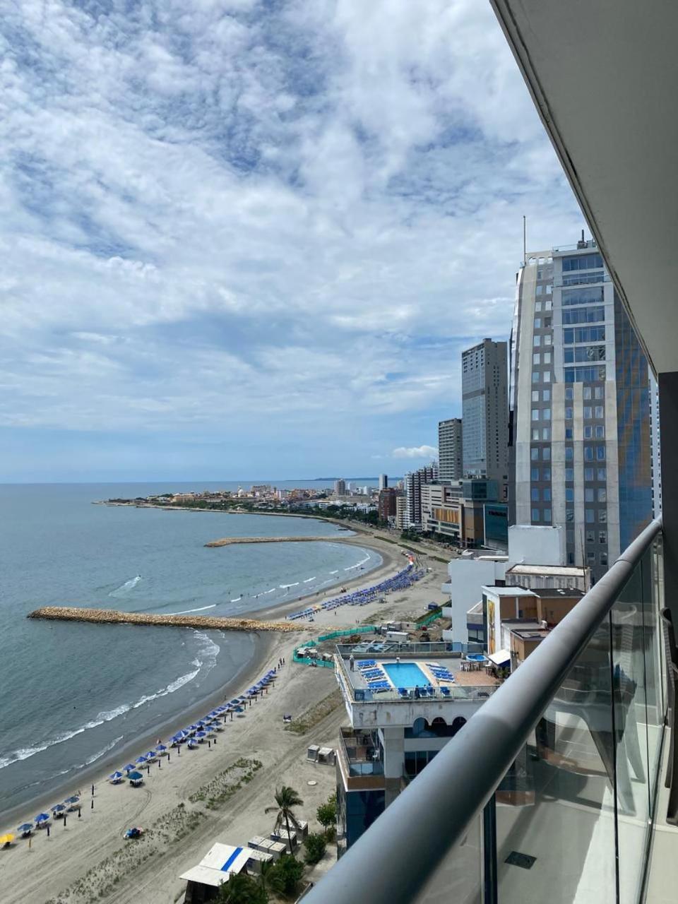 Ocean Front - 5 Stars View Apartamento *