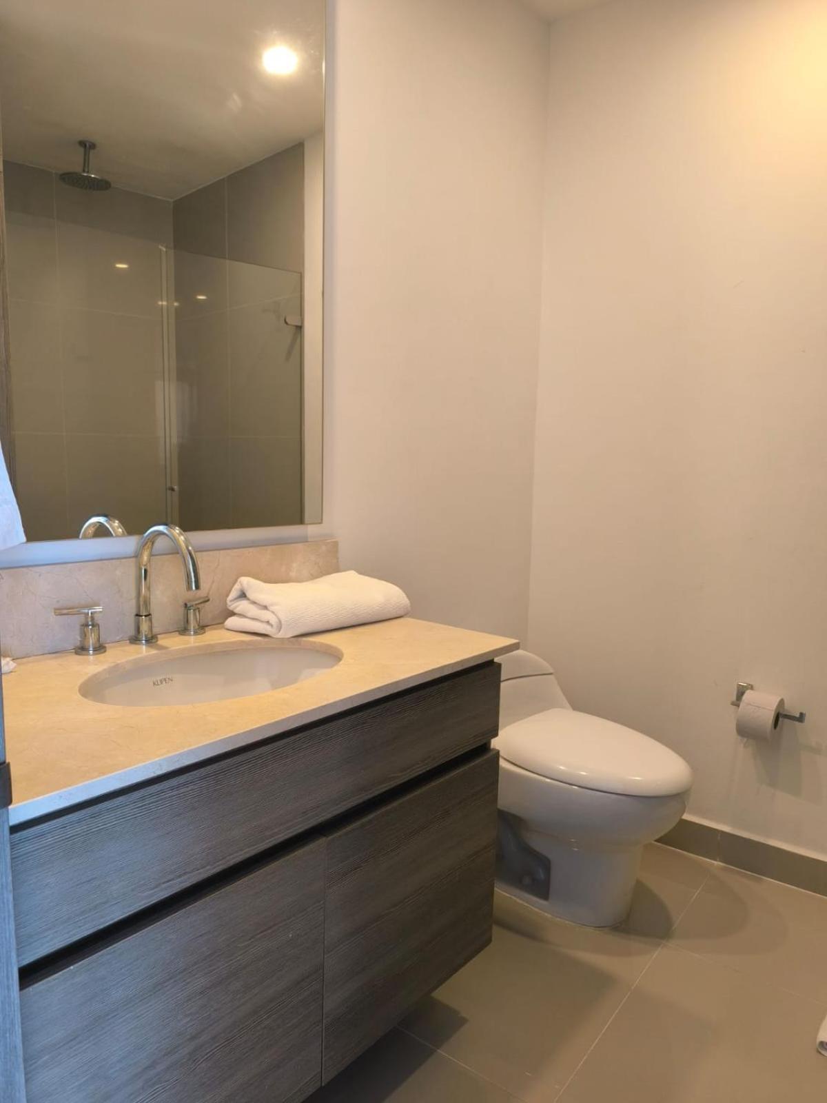 Ocean Front - 5 Stars View * Cartagena